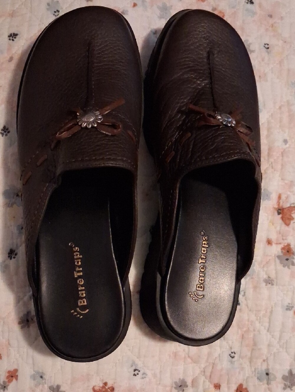 BareTraps Dark Brown Leather Slip-On Clog Mules with Bow and Flower Accent - Picture 3 of 8